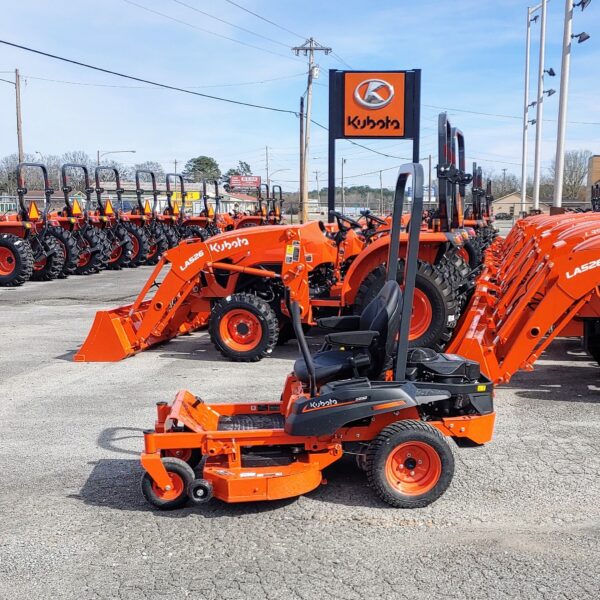 Kubota Z232KW-42 Zero Turn Mower