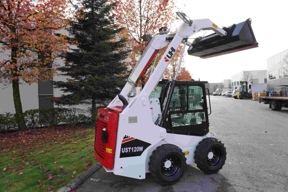 UHI Machinery UST120W 7050 lb Operation weight Skid Steer - Image 2