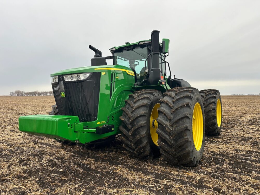 2023 John Deere 9R 640 - Image 2