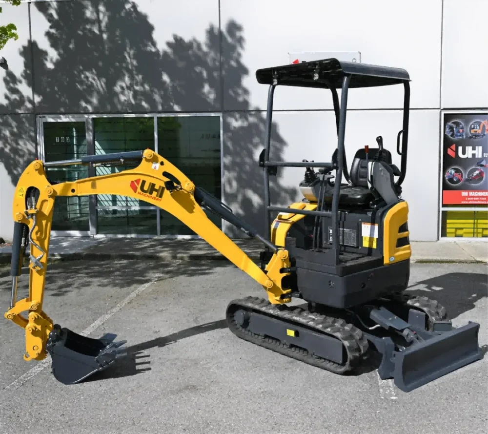 UHI Machinery UME27S Mini Excavator 5,960lbs. 19.6HP Kubota Engine