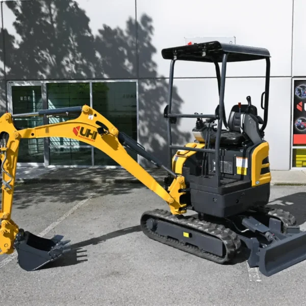 UHI Machinery UME27S Mini Excavator 5,960lbs. 19.6HP Kubota Engine